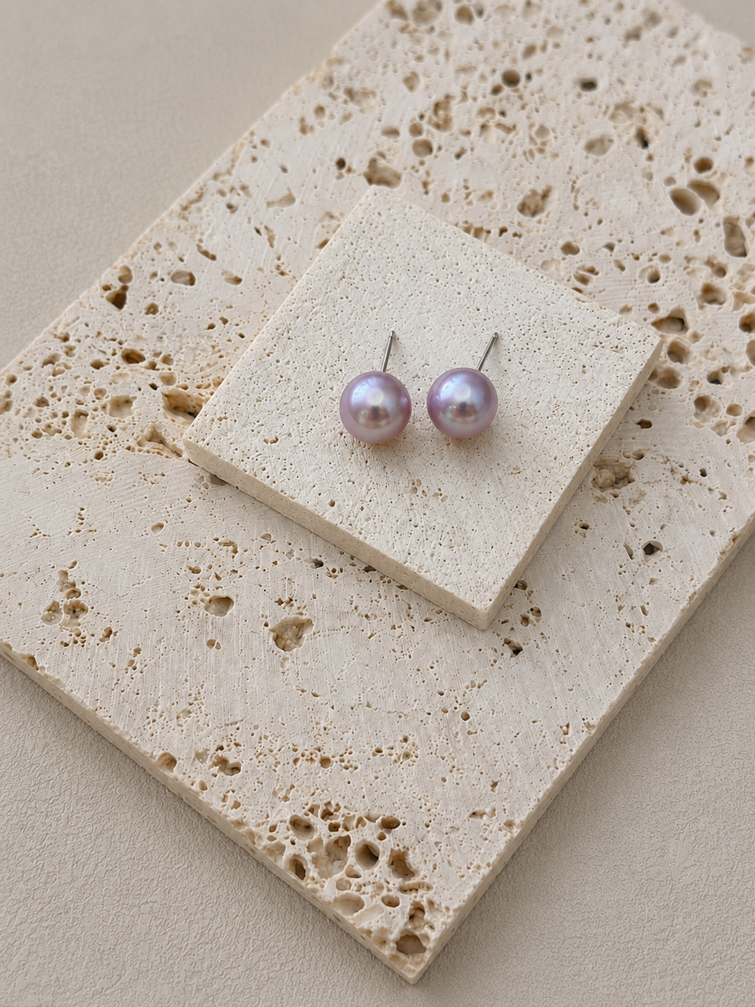 Lavender/Purple Freshwater Pearl Stud Earrings | 8-9mm