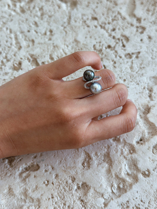 Tide Curve — 8.5-9.5mm Double Tahitian Pearl Ring